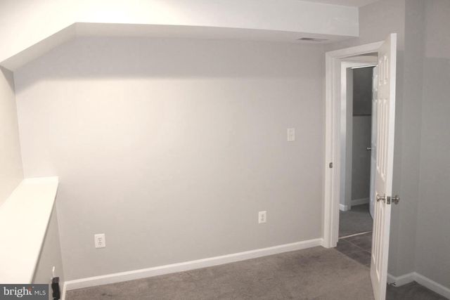 10402 SKINNER HILL DR, Fredericksburg, VA 22408