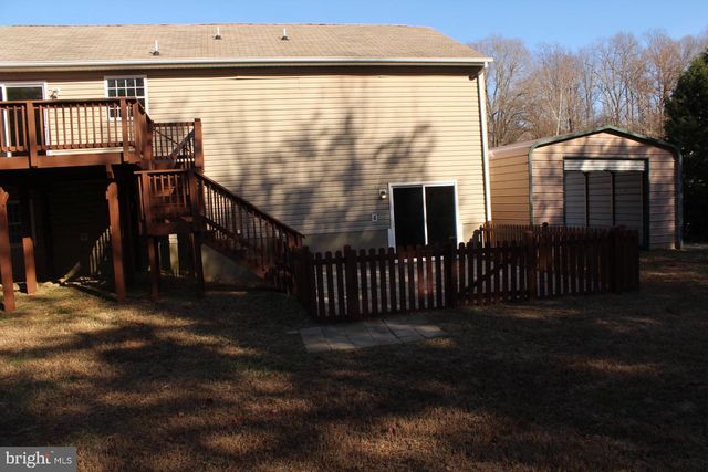 10402 SKINNER HILL DR, Fredericksburg, VA 22408