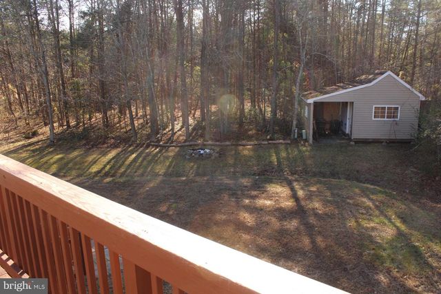 10402 SKINNER HILL DR, Fredericksburg, VA 22408