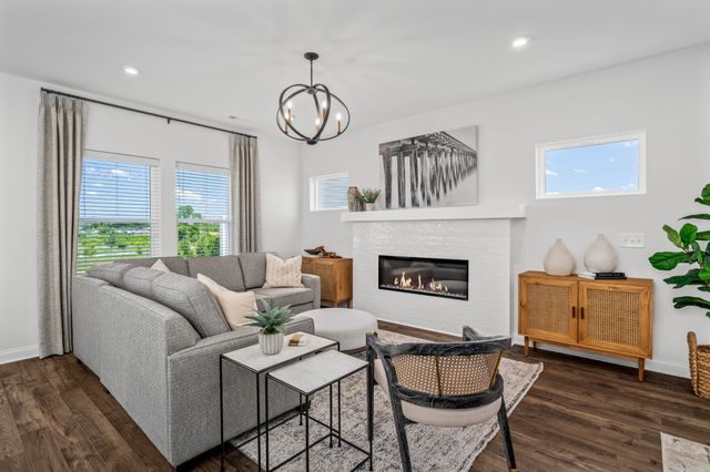 2109 Cheltenham Place, Columbia, TN 38401