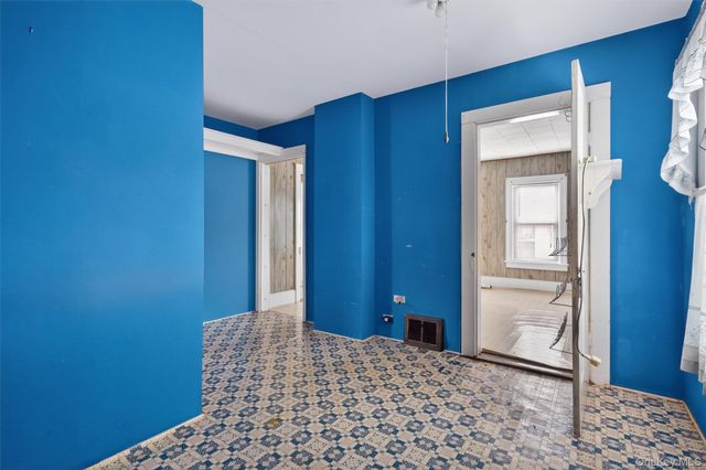 195 W Main Street, Port Jervis, NY 12771