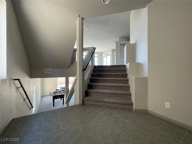 9768 Golden Thread Court, Las Vegas, NV 89141