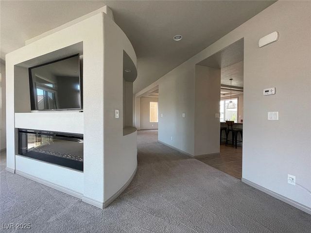 9768 Golden Thread Court, Las Vegas, NV 89141