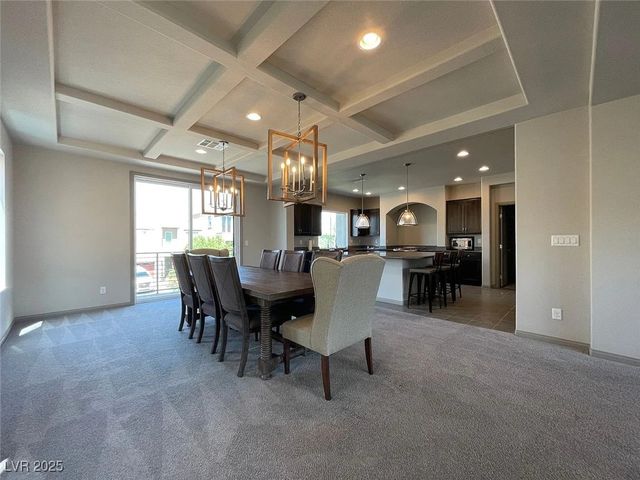 9768 Golden Thread Court, Las Vegas, NV 89141