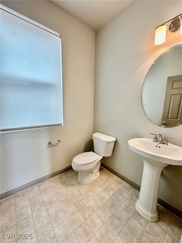 9768 Golden Thread Court, Las Vegas, NV 89141