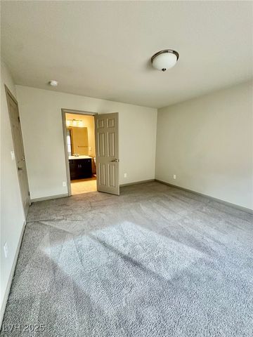 9768 Golden Thread Court, Las Vegas, NV 89141