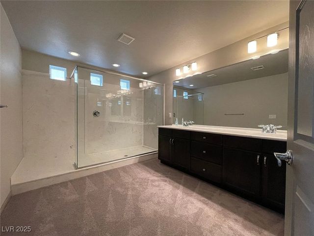 9768 Golden Thread Court, Las Vegas, NV 89141