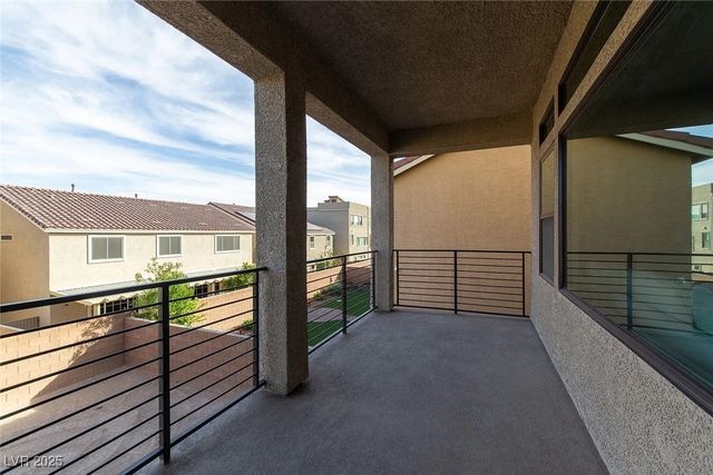 9768 Golden Thread Court, Las Vegas, NV 89141