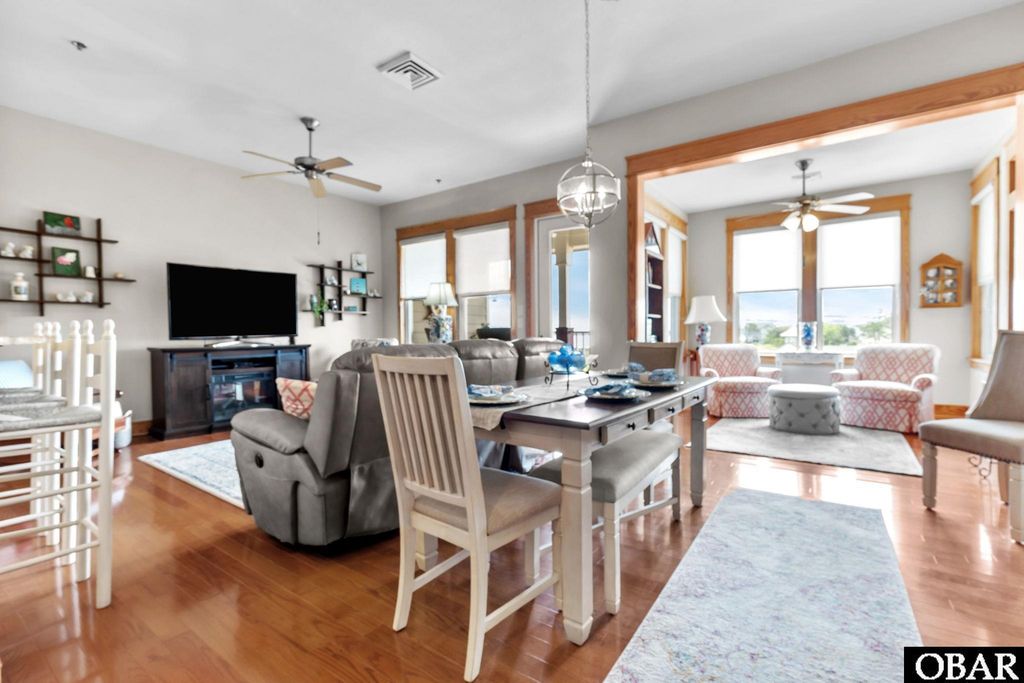 Image 4 of property listing at 1434 /202d Dartmoor Ave. Unit 202d, Manteo, NC 27954