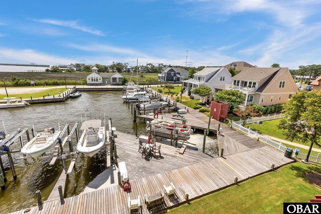 Image 39 of property listing at 1434 /202d Dartmoor Ave. Unit 202d, Manteo, NC 27954