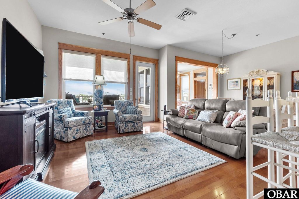 Image 6 of property listing at 1434 /202d Dartmoor Ave. Unit 202d, Manteo, NC 27954