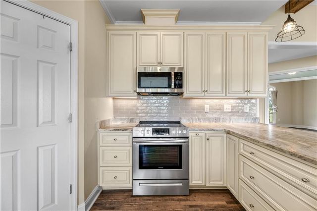 180 Spears Lane, Mansfield, GA 30055