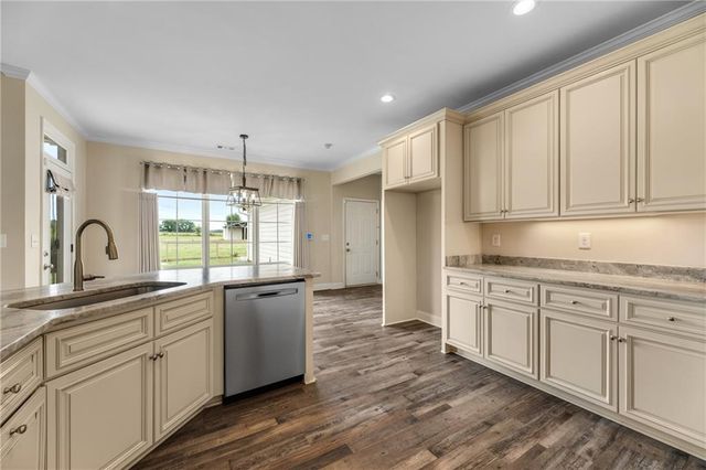 180 Spears Lane, Mansfield, GA 30055