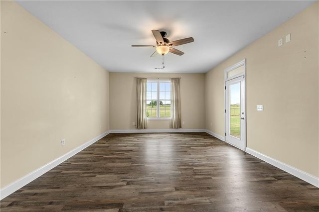 180 Spears Lane, Mansfield, GA 30055