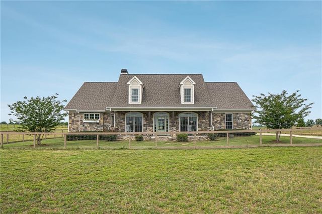 180 Spears Lane, Mansfield, GA 30055