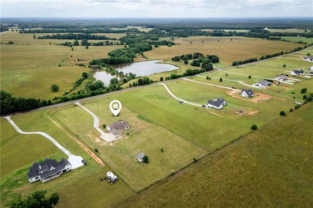 180 Spears Lane, Mansfield, GA 30055