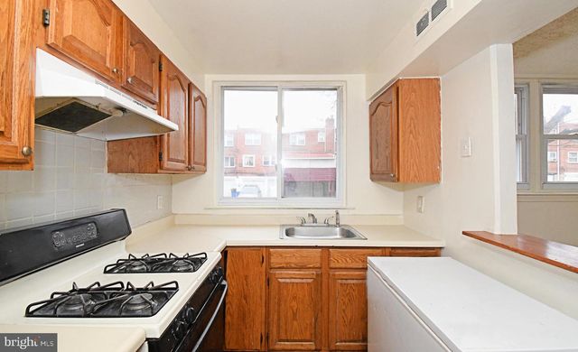 1107 E SHARPNACK ST, Philadelphia, PA 19150