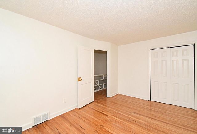 1107 E SHARPNACK ST, Philadelphia, PA 19150