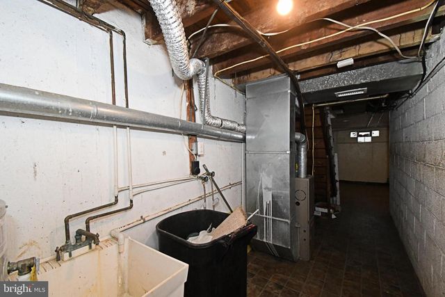 1107 E SHARPNACK ST, Philadelphia, PA 19150