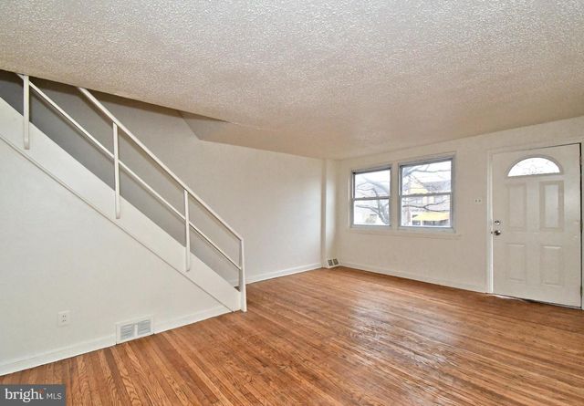 1107 E SHARPNACK ST, Philadelphia, PA 19150