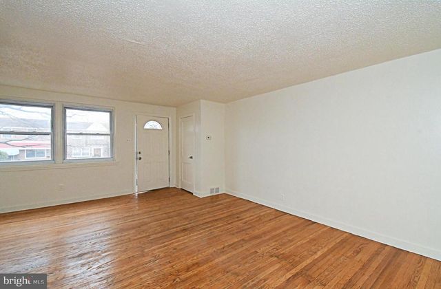 1107 E SHARPNACK ST, Philadelphia, PA 19150