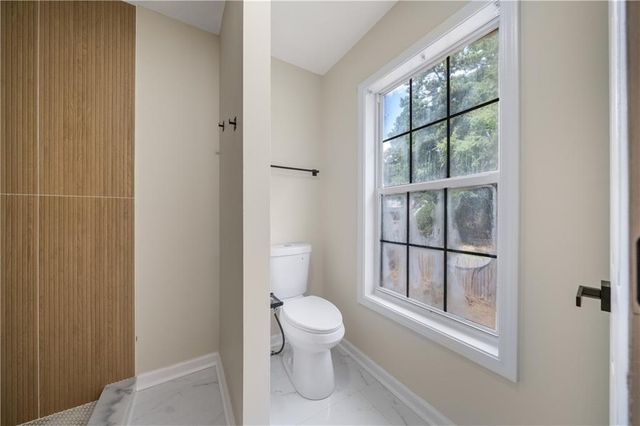 832 Leland Court, Stone Mountain, GA 30083