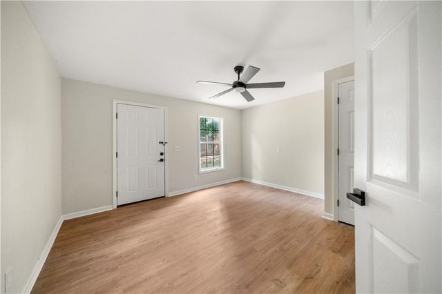 832 Leland Court, Stone Mountain, GA 30083