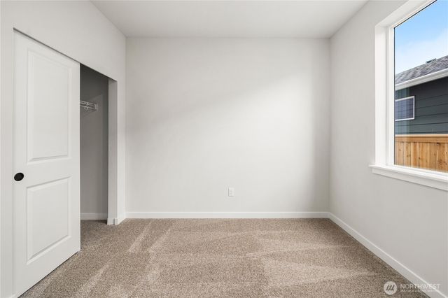 3981 McCormick Village Drive, Bremerton, WA 98312