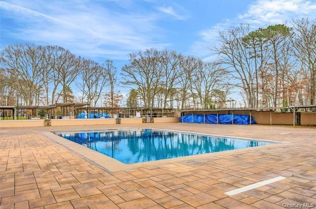 179 Ventry Court B, Ridge, NY 11961