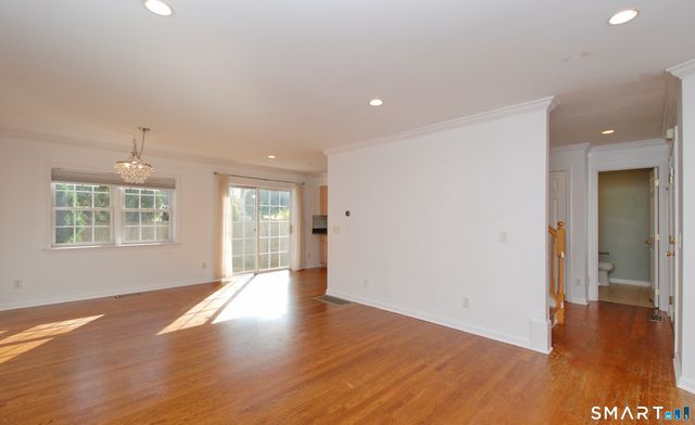 616 Hope Street B, Stamford, CT 06907