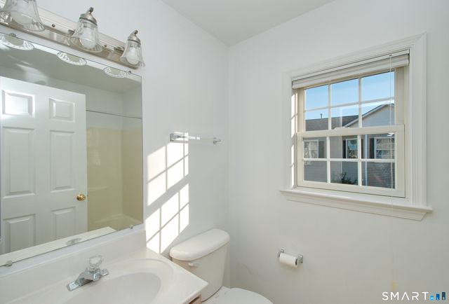 616 Hope Street B, Stamford, CT 06907