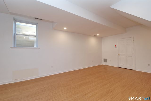 616 Hope Street B, Stamford, CT 06907