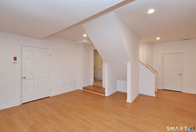 616 Hope Street B, Stamford, CT 06907