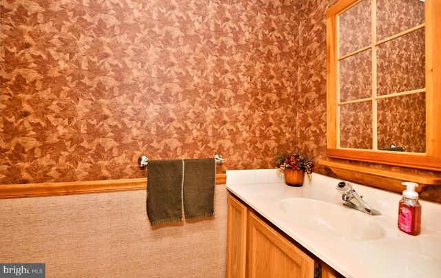800 BEACON CT, Lansdale, PA 19446