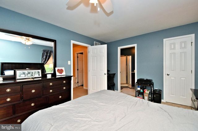 800 BEACON CT, Lansdale, PA 19446