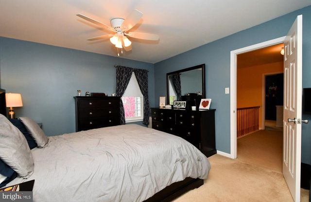 800 BEACON CT, Lansdale, PA 19446