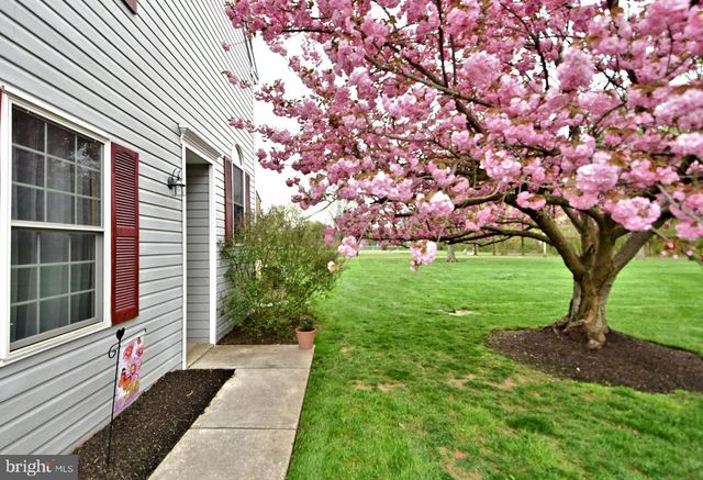 800 BEACON CT, Lansdale, PA 19446