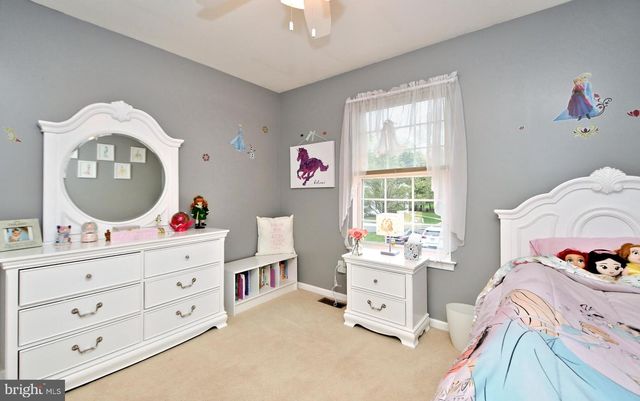 800 BEACON CT, Lansdale, PA 19446