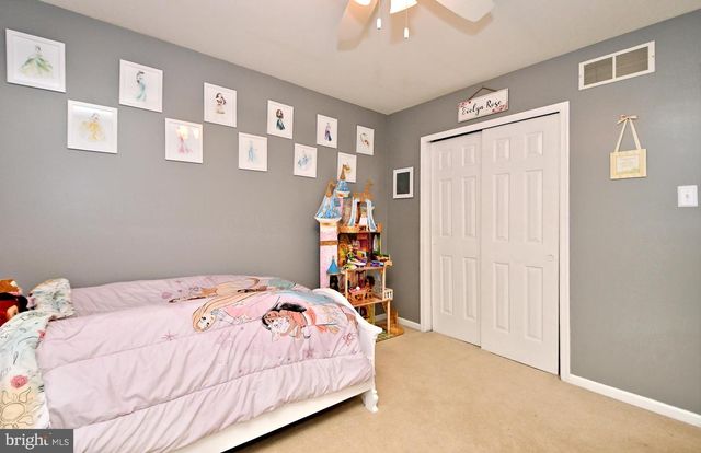 800 BEACON CT, Lansdale, PA 19446