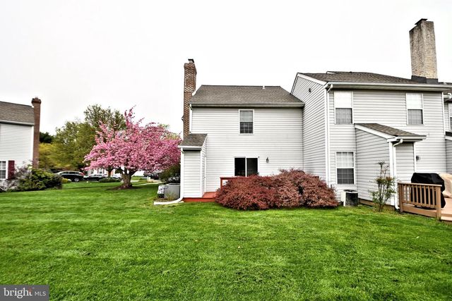 800 BEACON CT, Lansdale, PA 19446