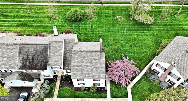 800 BEACON CT, Lansdale, PA 19446