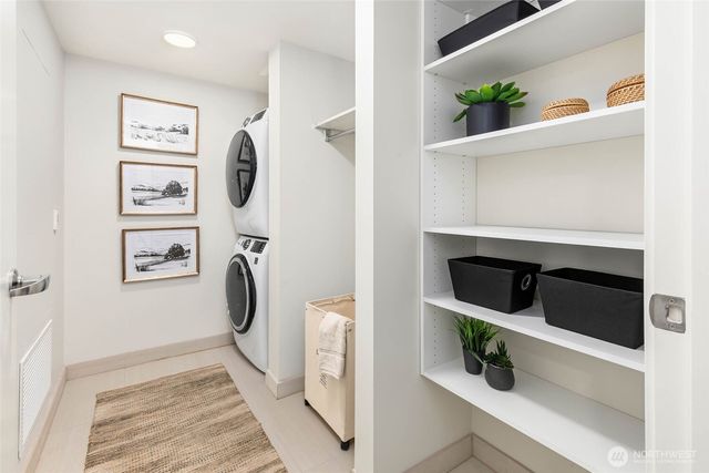 1250 Alki Avenue SW #2A, Seattle, WA 98116