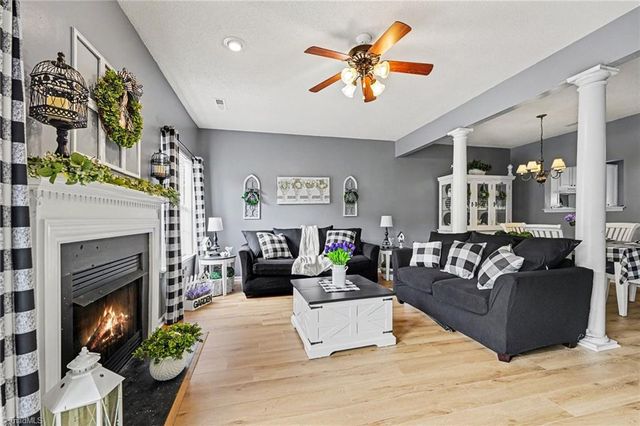 1406 Brittany Way, Archdale, NC 27263