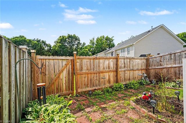 1406 Brittany Way, Archdale, NC 27263