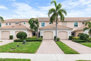 1373 Weeping Willow CT, Cape Coral, FL 33909