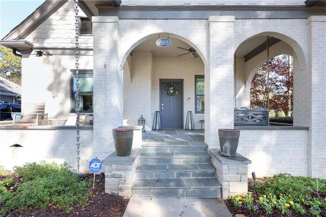 1585 MERCER, College Park, GA 30337