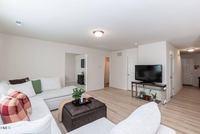 820 Pitch Pine Drive, Creedmoor, NC 27522