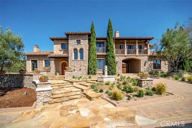 1880 Calle Laguna, Arroyo Grande, CA 93420