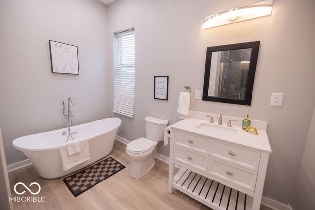 1000 S B Street, Elwood, IN 46036