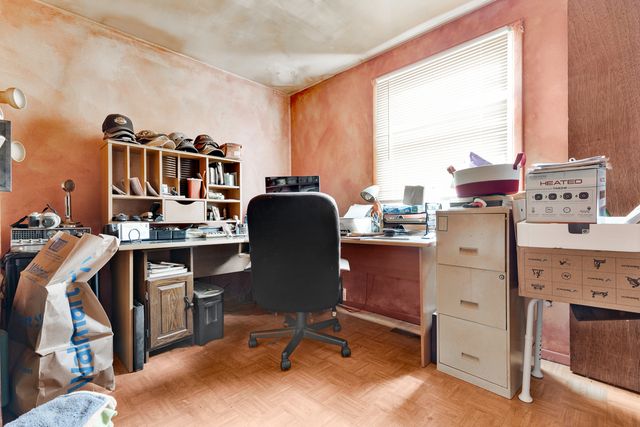 105 Adobe Circle, Carpentersville, IL 60110